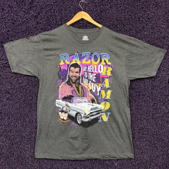 Razor Ramon Say Hello to the Bad Guy WWE Legends T-Shirt L - Picture 1 of 4
